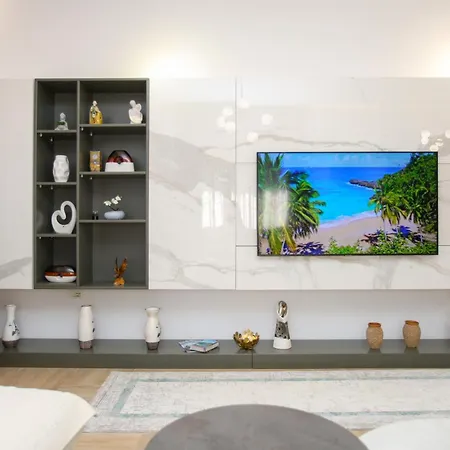 Luxury With Stunning Views In * Vlorë