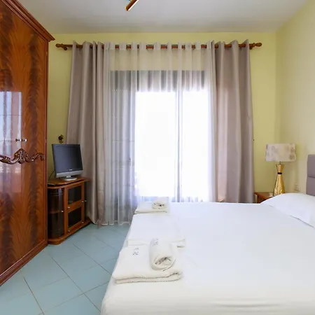 Villa Luxury With Stunning Views In *
