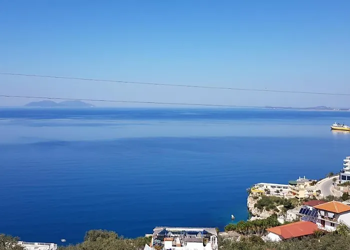 Villa Meminaj Vlore Sea view&Garden Vlore Villa *